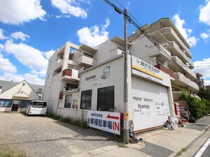 天白山田ビル外観写真