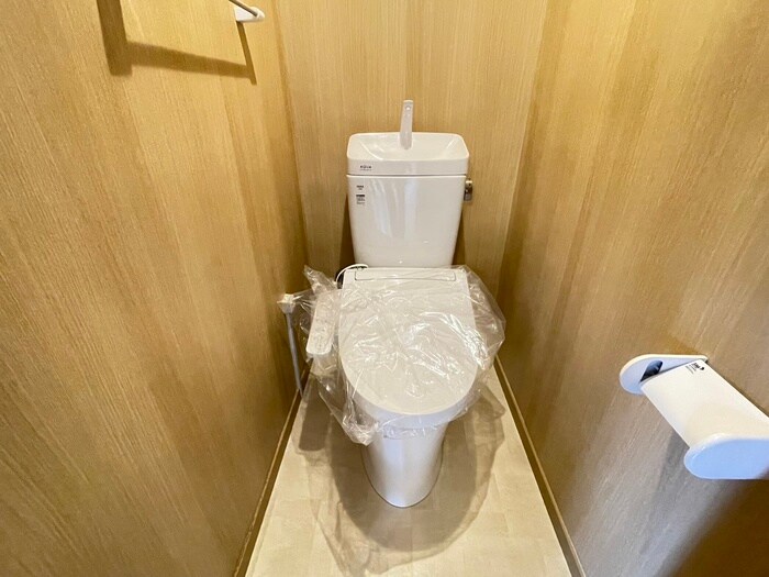 物件内観写真13　(トイレ)