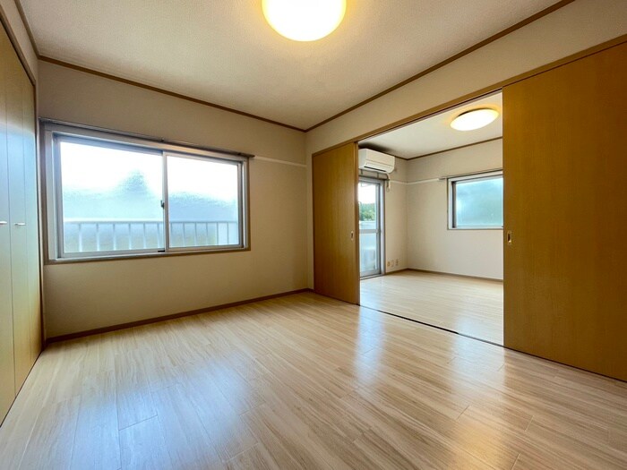 物件内観写真16　(居室)