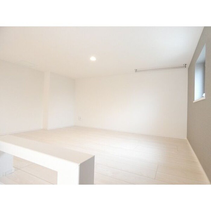 物件内観写真9　(ロフト)