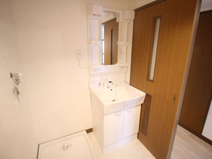 物件内観写真16　(洗面)