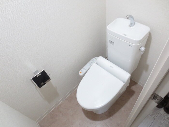 物件内観写真12　(トイレ)