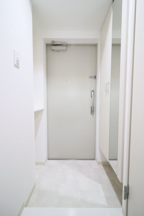 物件内観写真15　(玄関)