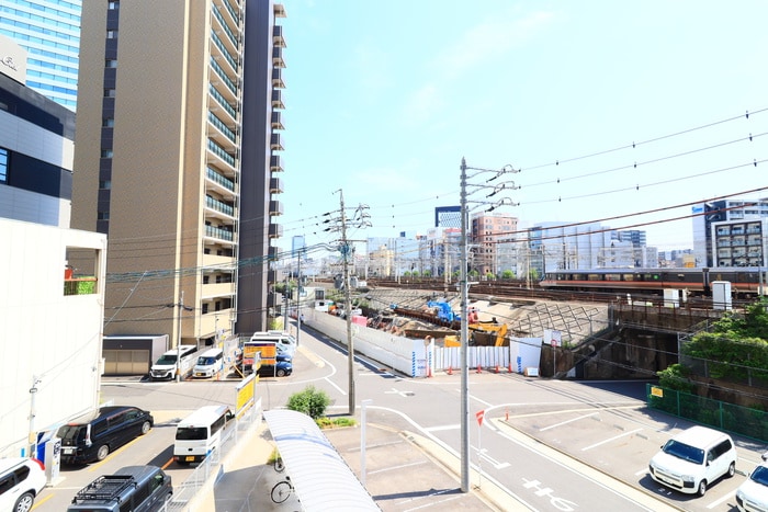 物件内観写真17　(玄関)