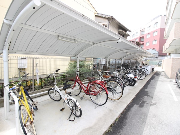 駐輪場