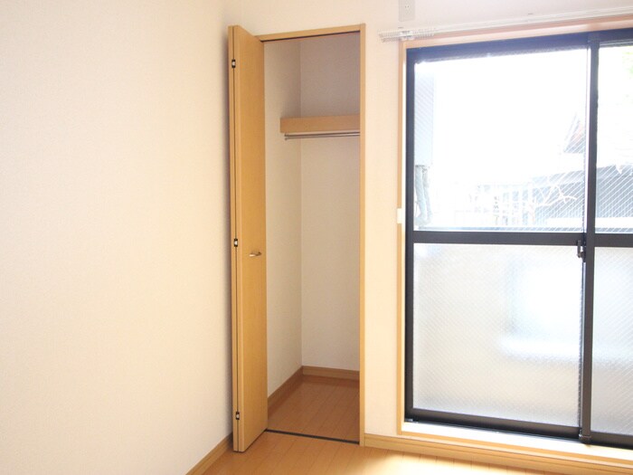 物件内観写真9　(収納)