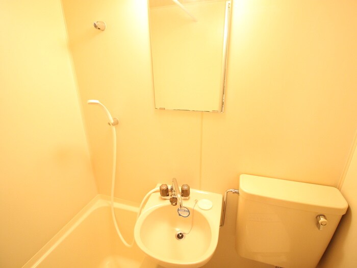 物件内観写真8　(洗面)