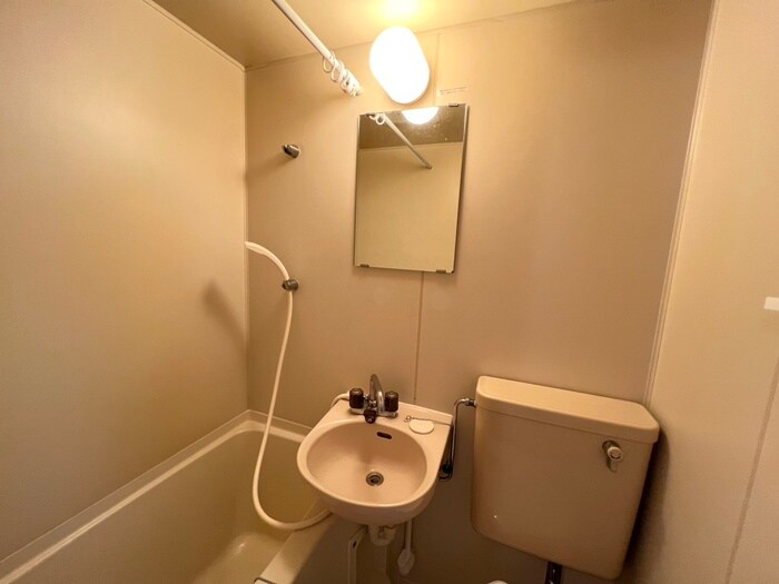 物件内観写真11　(洗面)