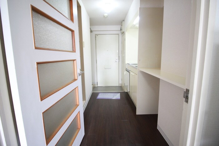 物件内観写真17　(廊下)