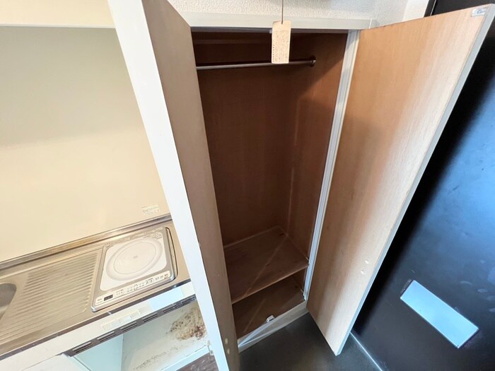 物件内観写真18　(靴箱)