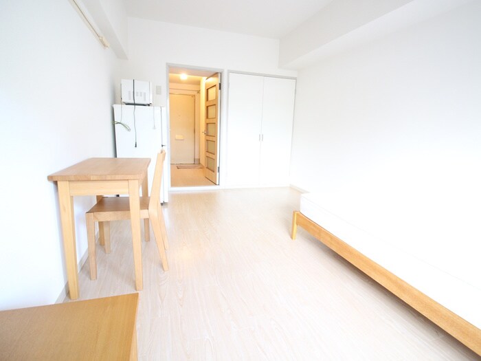 物件内観写真19　(居室)