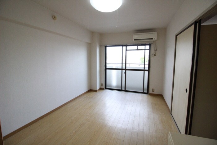 物件内観写真20　(居室)