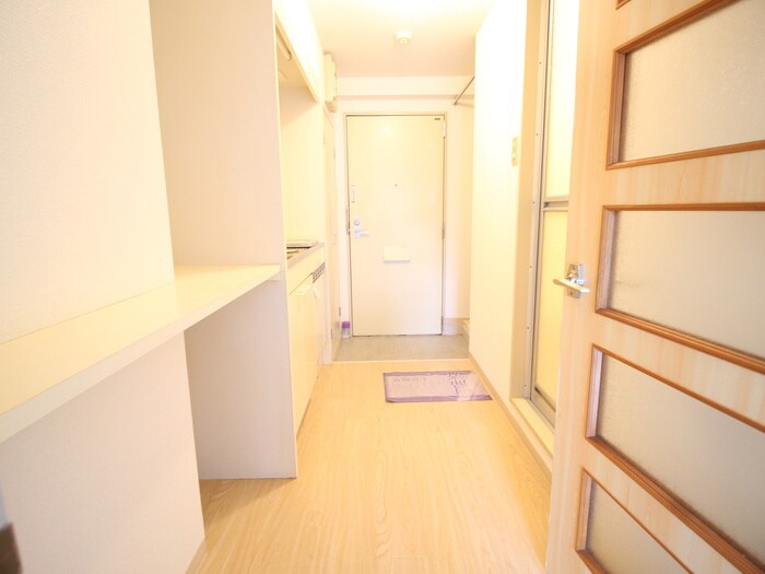 物件内観写真21　(廊下)