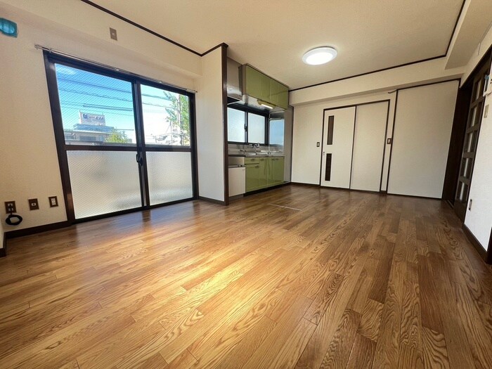 物件内観写真7　(居室)