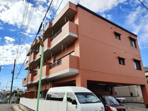 ベルメゾンパート１外観写真