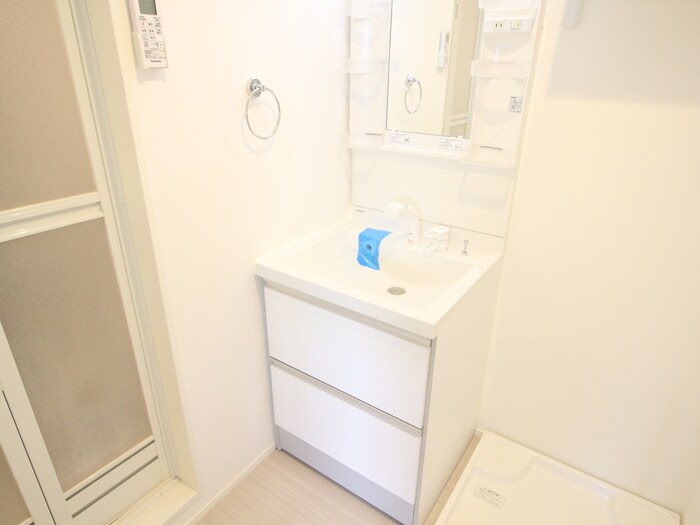 物件内観写真11　(洗面)