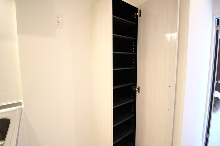 物件内観写真9　(収納)