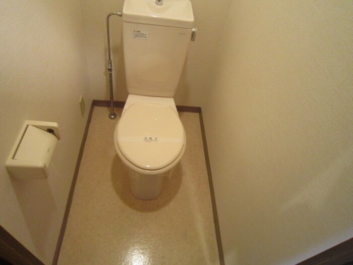 物件内観写真12　(トイレ)