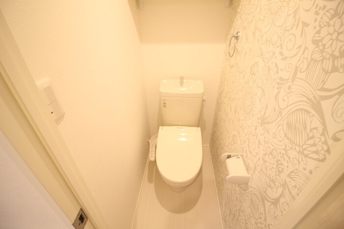 物件内観写真16　(トイレ)