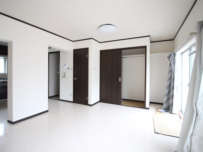 物件内観写真6　(居室)