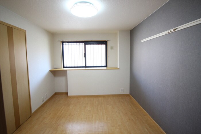 物件内観写真10　(居室)