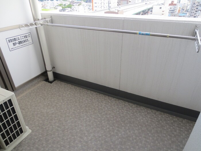 物件内観写真11　(ベランダ・バルコニー)