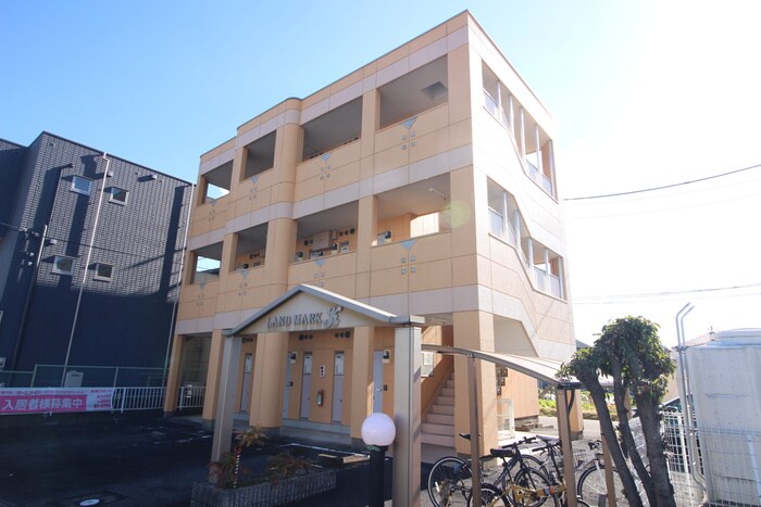 物件外観写真3　(外観写真)