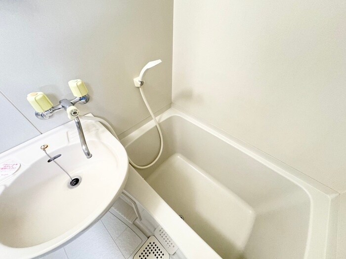 物件内観写真10　(バス／シャワールーム等)