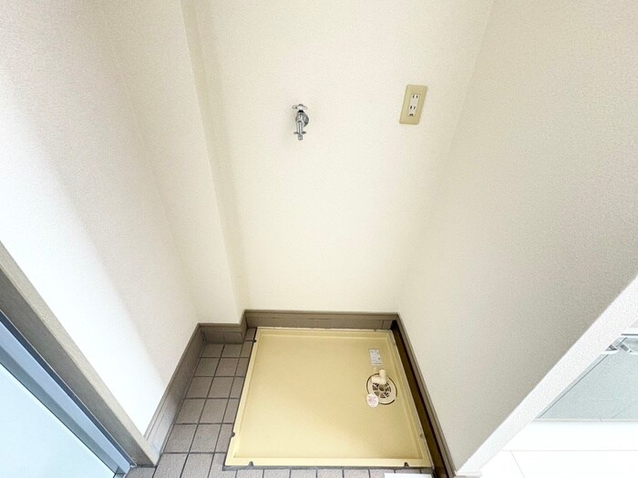 物件内観写真22　(洗濯機置場)