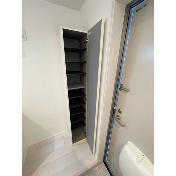 物件内観写真16　(収納)