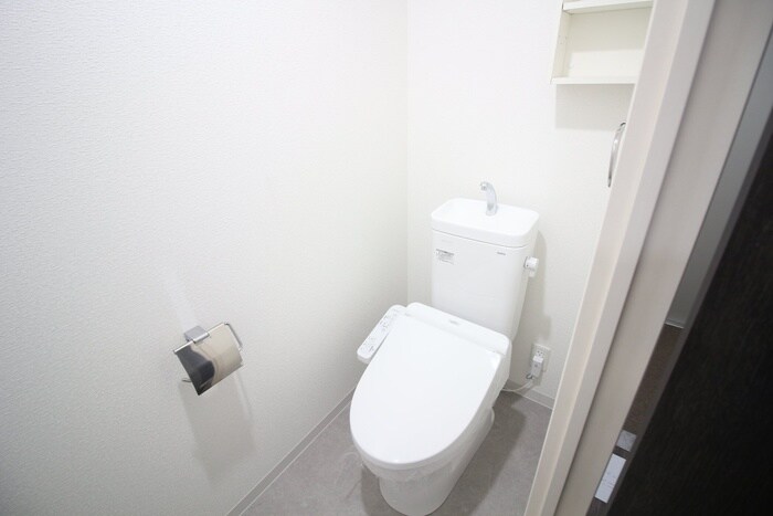 物件内観写真12　(トイレ)