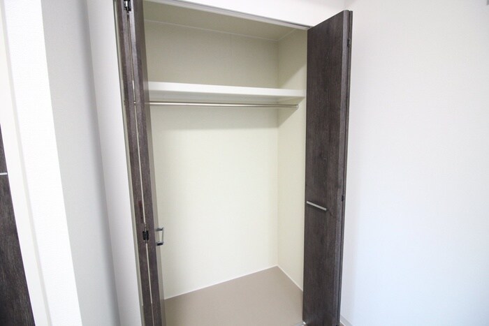 物件内観写真18　(収納)