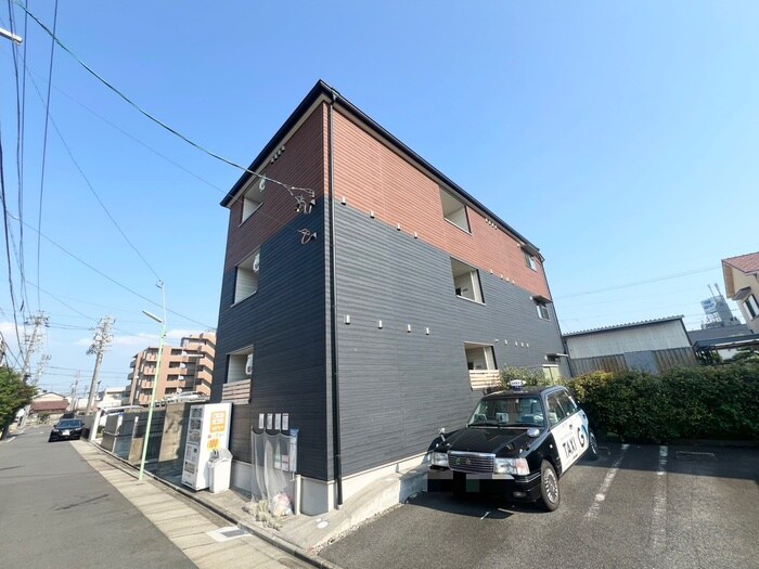 物件外観写真3　(外観写真)