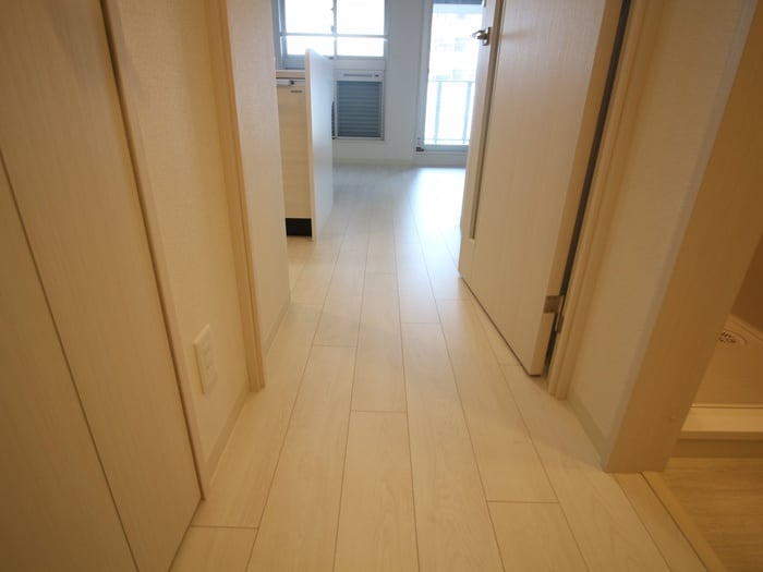 物件内観写真18　(廊下)