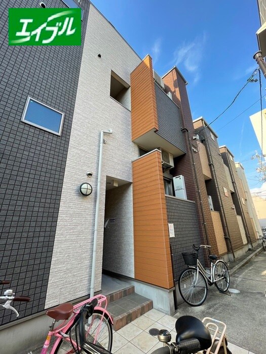 物件外観写真1　(外観写真)