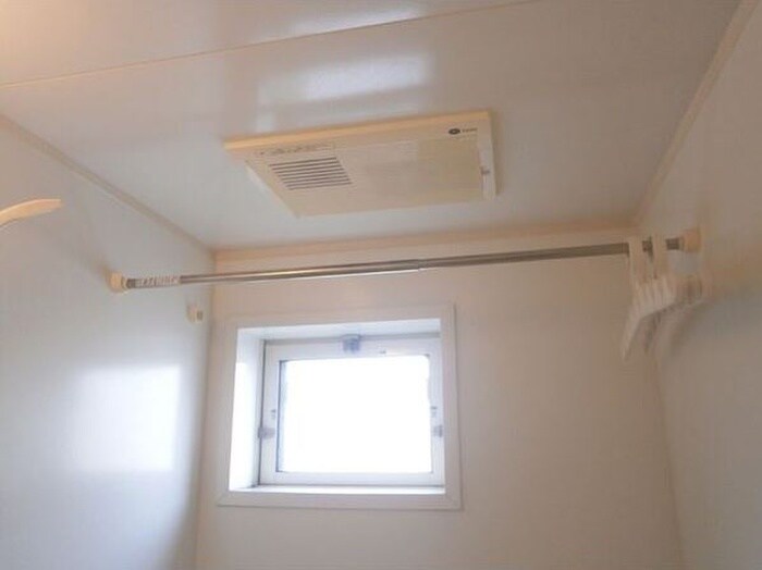 物件内観写真6　(内観写真)