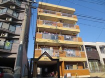 グランドハイツ大島の外観写真