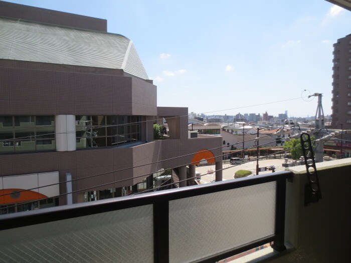 物件内観写真18　(室内からの展望)