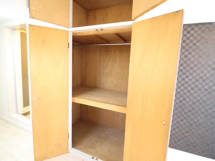 物件内観写真12　(収納)