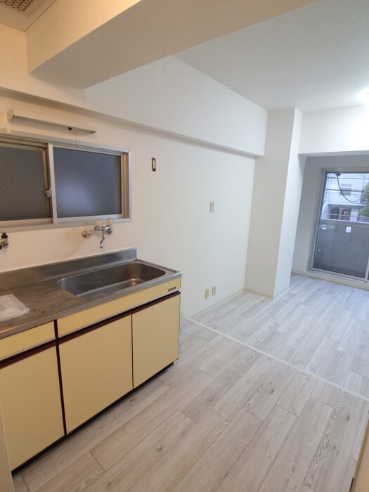 物件内観写真16　(キッチン)