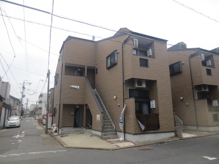 物件外観写真2　(その他)