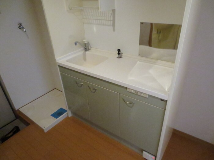 物件内観写真8　(廊下)