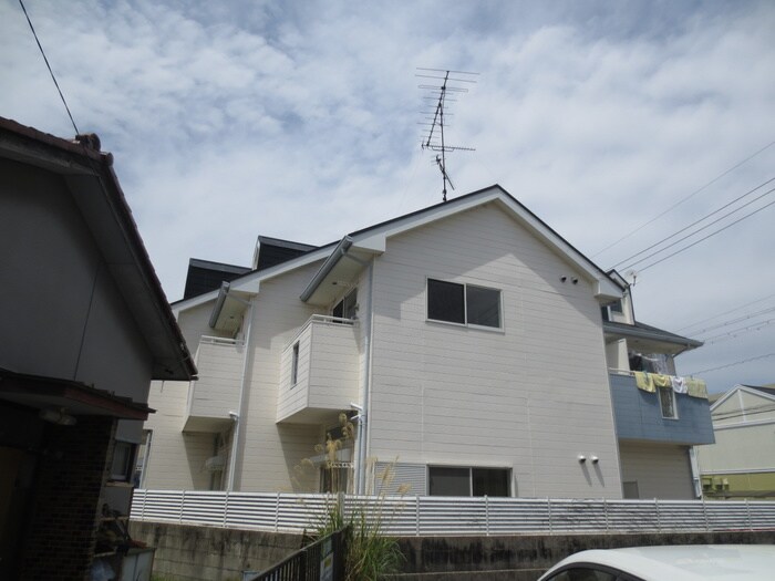 物件外観写真3　(外観写真)