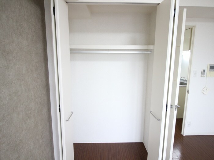 物件内観写真15　(収納)