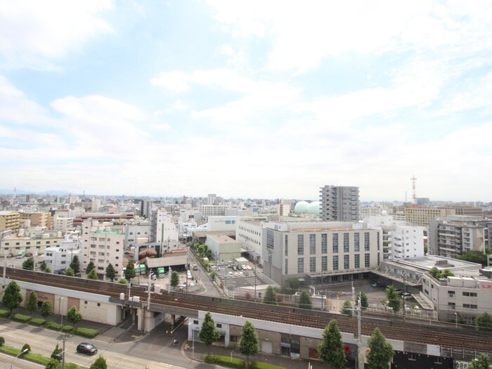 物件内観写真16　(室内からの展望)