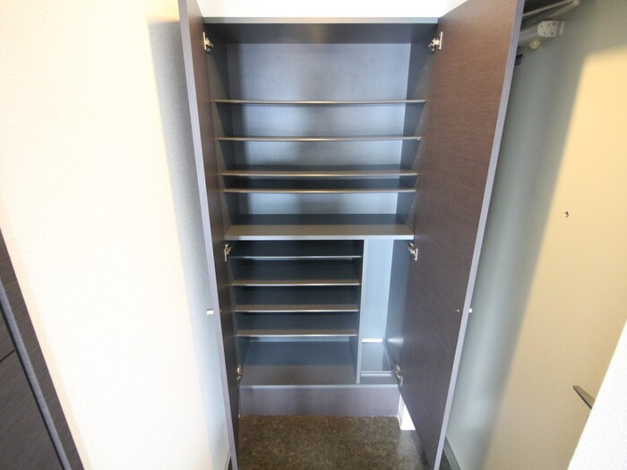 物件内観写真19　(靴箱)