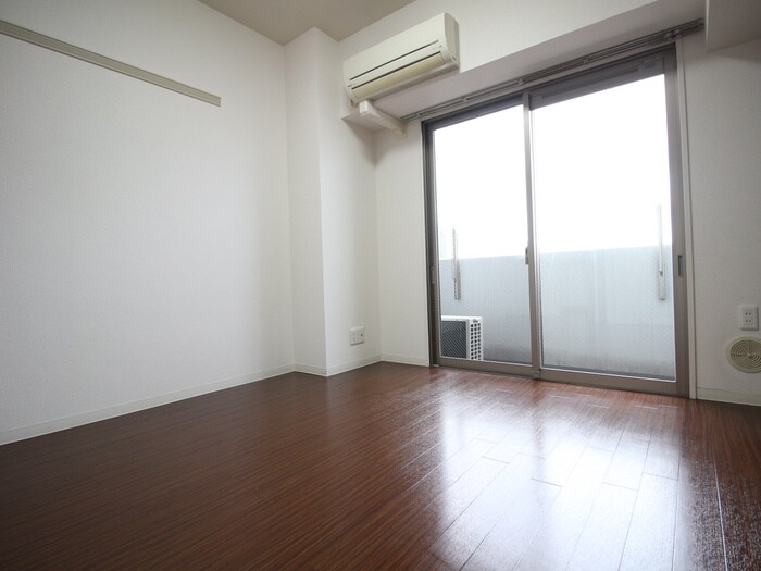 物件内観写真19　(居室)