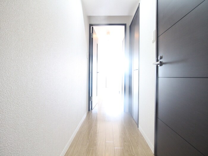 物件内観写真22　(廊下)