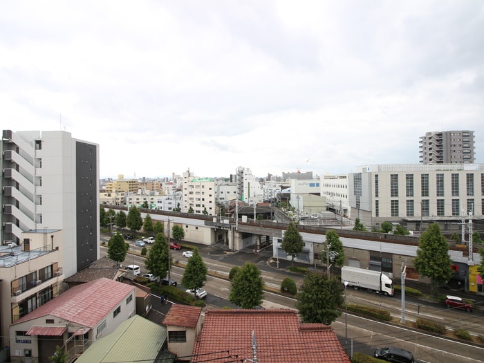 物件内観写真22　(室内からの展望)