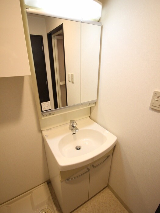 物件内観写真13　(洗面)